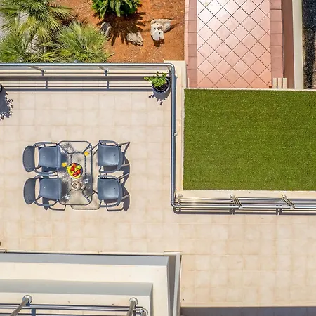 Aerino House - 2bd In - Sleeps 5