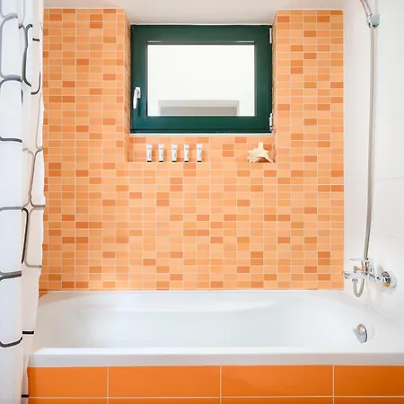 Aerino House - 2bd In - Sleeps 5 *