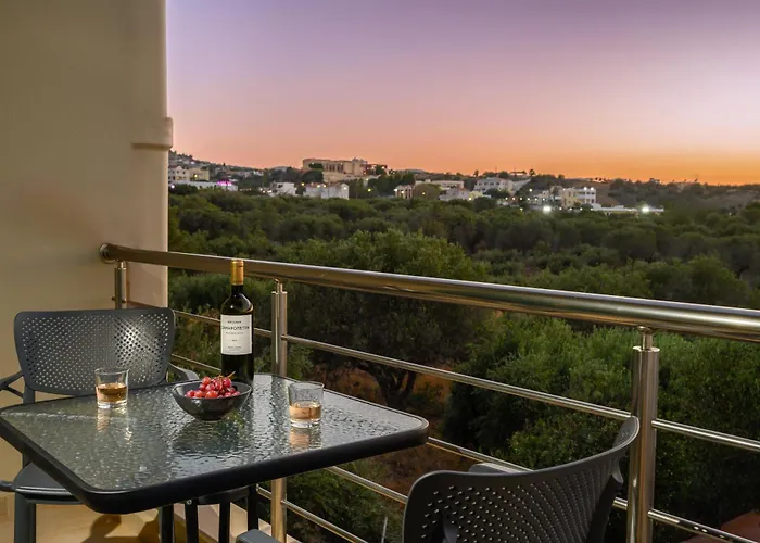 Aerino House - 2bd In - Sleeps 5 Апартаменти Херсонісос