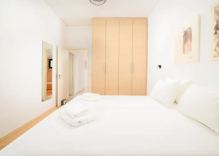 Aerino House - 2bd In - Sleeps 5 Апартаменти *